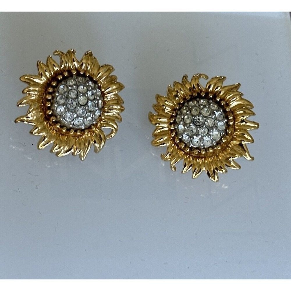 JOAN RIVERS SUNFLOWER  GOLD TONE EARRINGS  WITH PAVED CRYSTAL CENTER SIGNED!